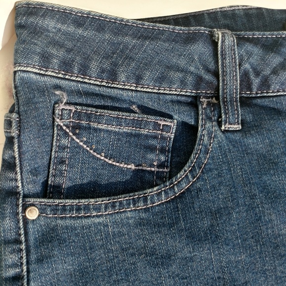 Lee pre-owned Classic Fit Women's Size 12 Jeans - Picture 8 of 8